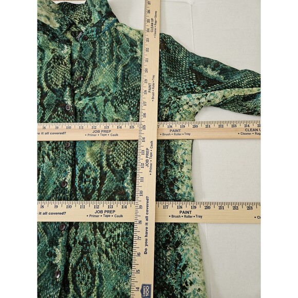 New Directions Green Snake Print Blouse With Roll Tab Sleeves Sheer Size PM - Picture 8 of 9